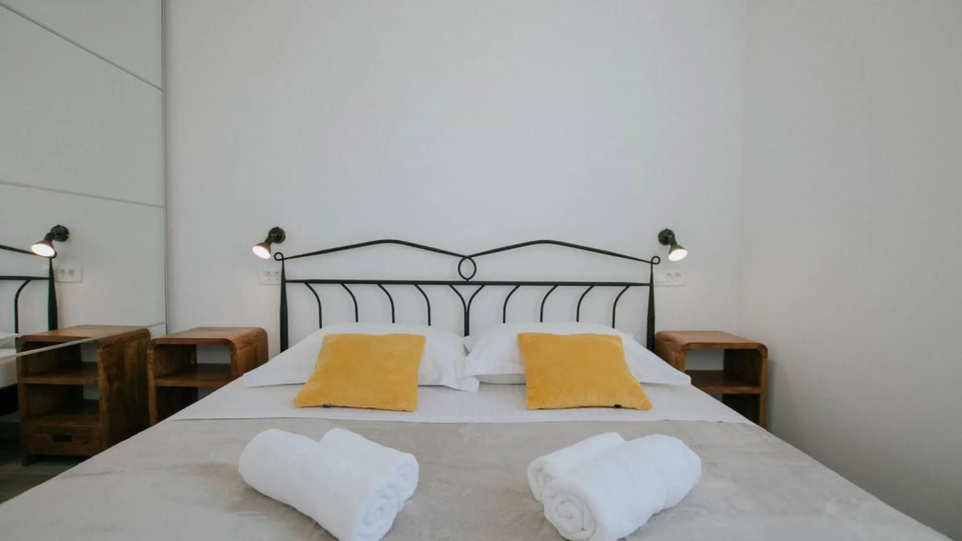 Spacious Luxury Trogir Apartments