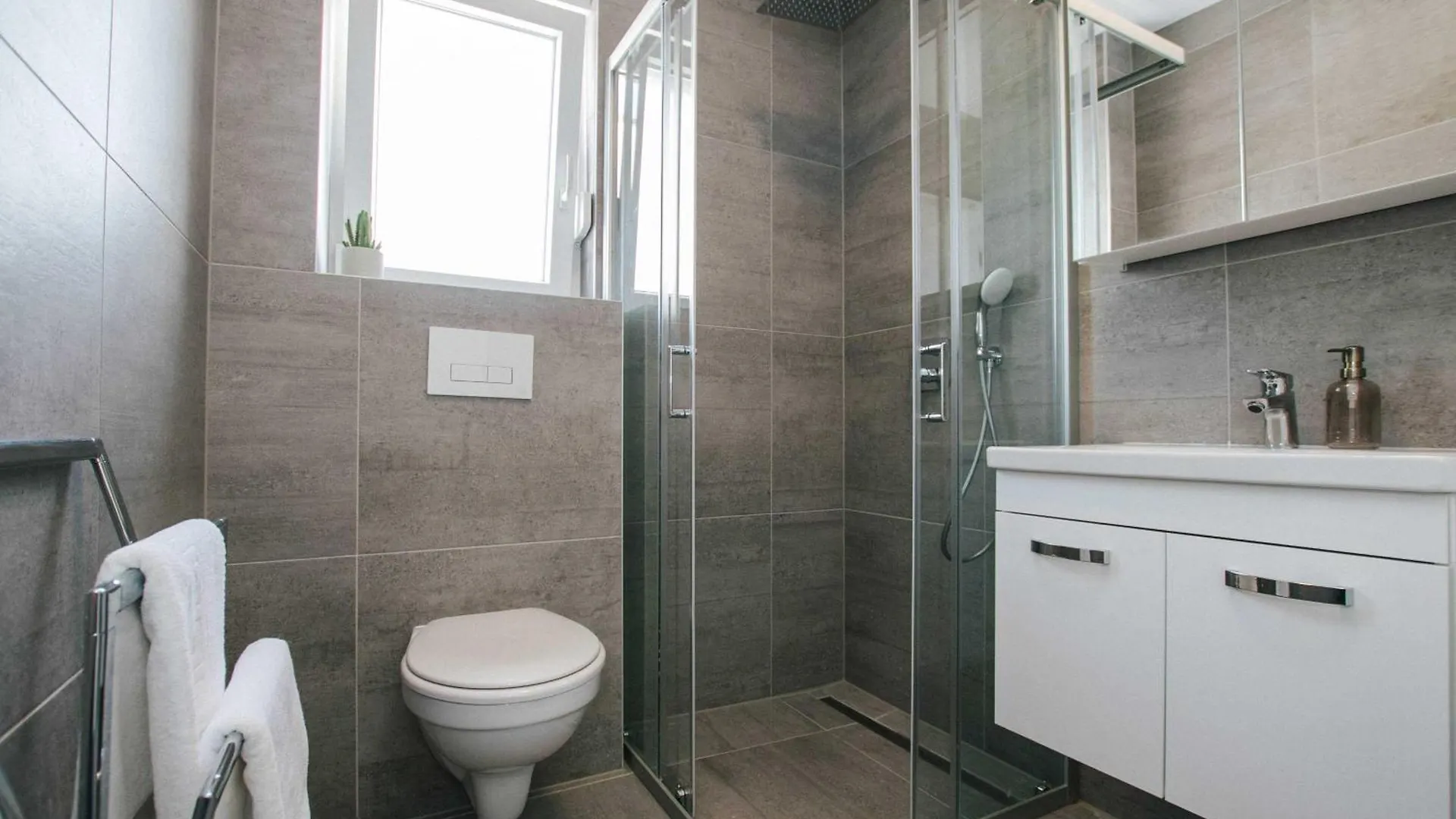Spacious Luxury Trogir Apartments 0*,  Croatia