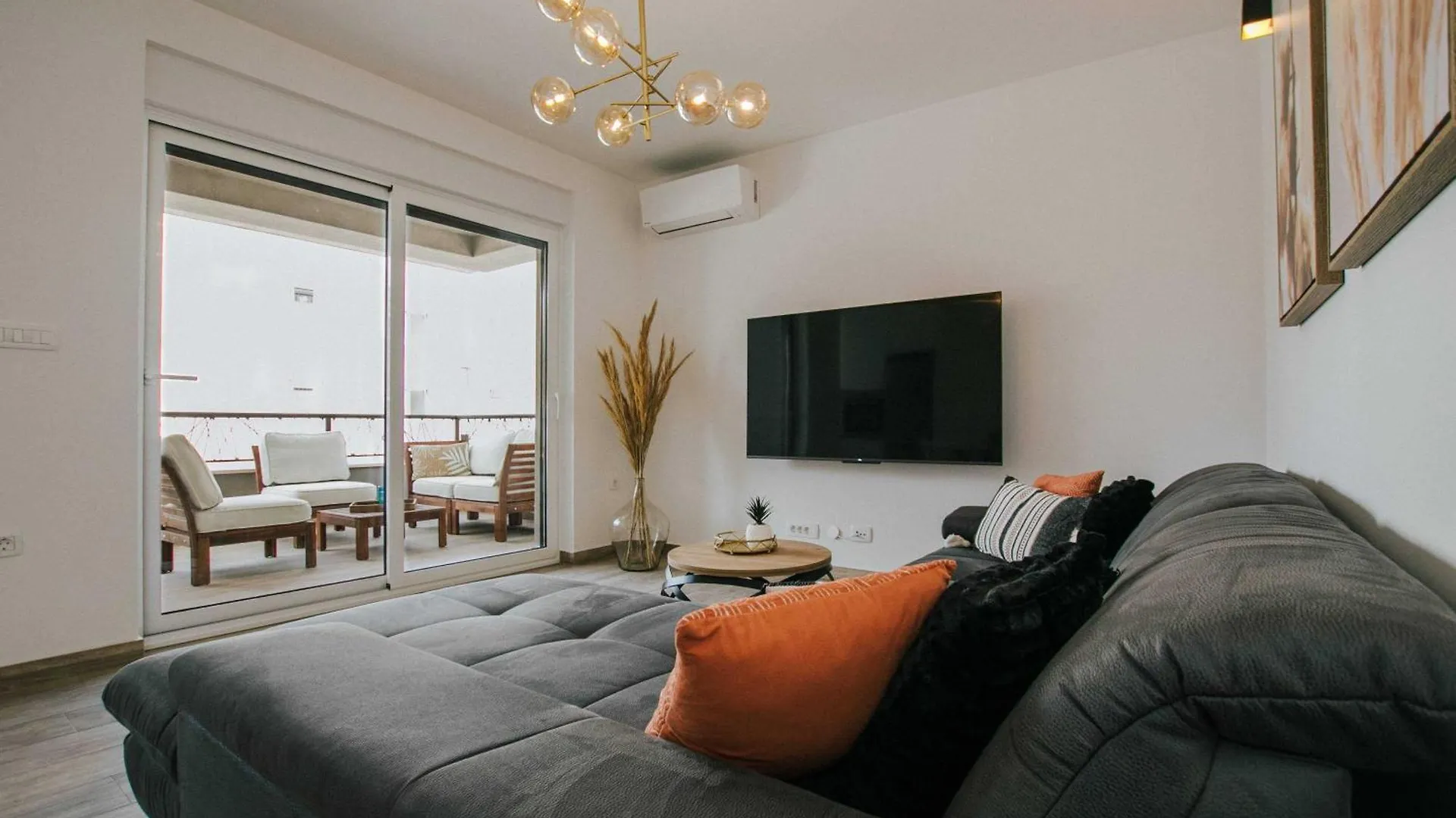 Spacious Luxury Trogir Apartments 0*,