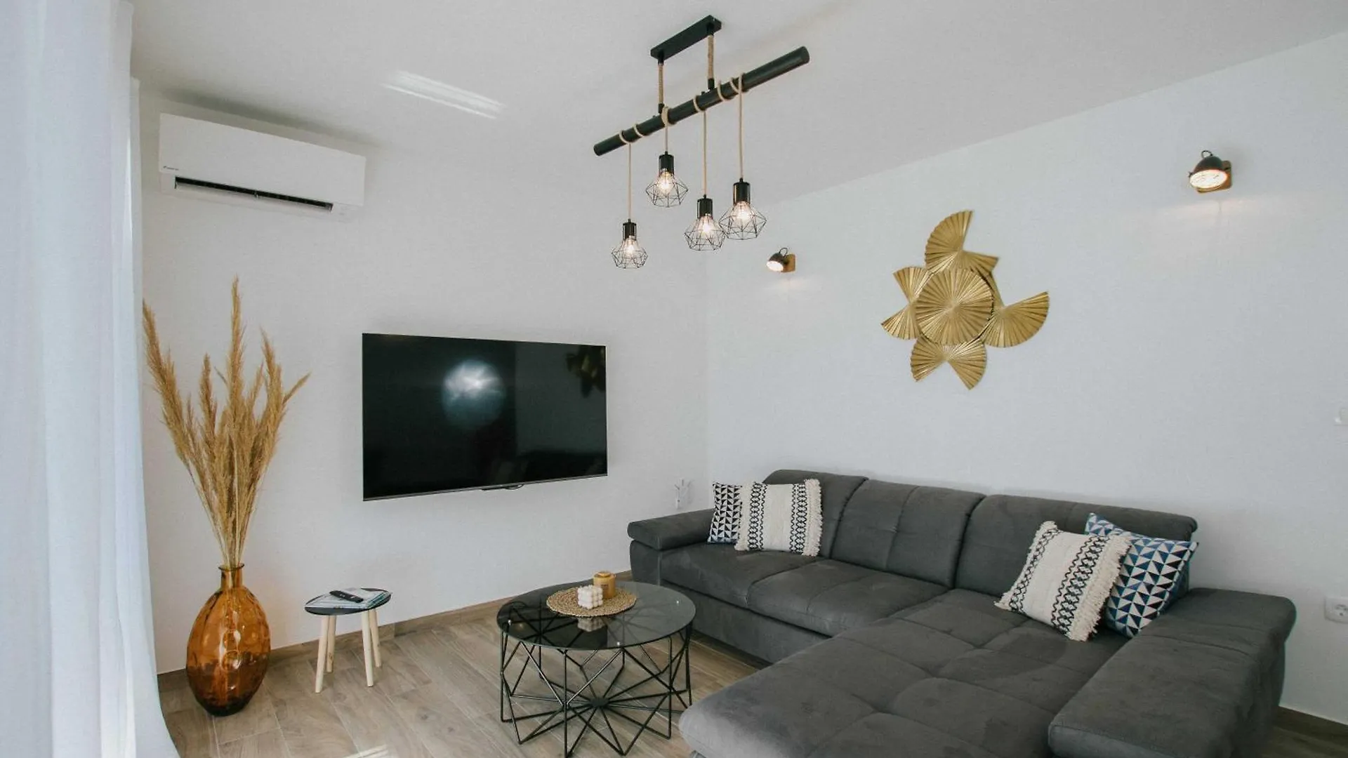 Spacious Luxury Trogir Apartments